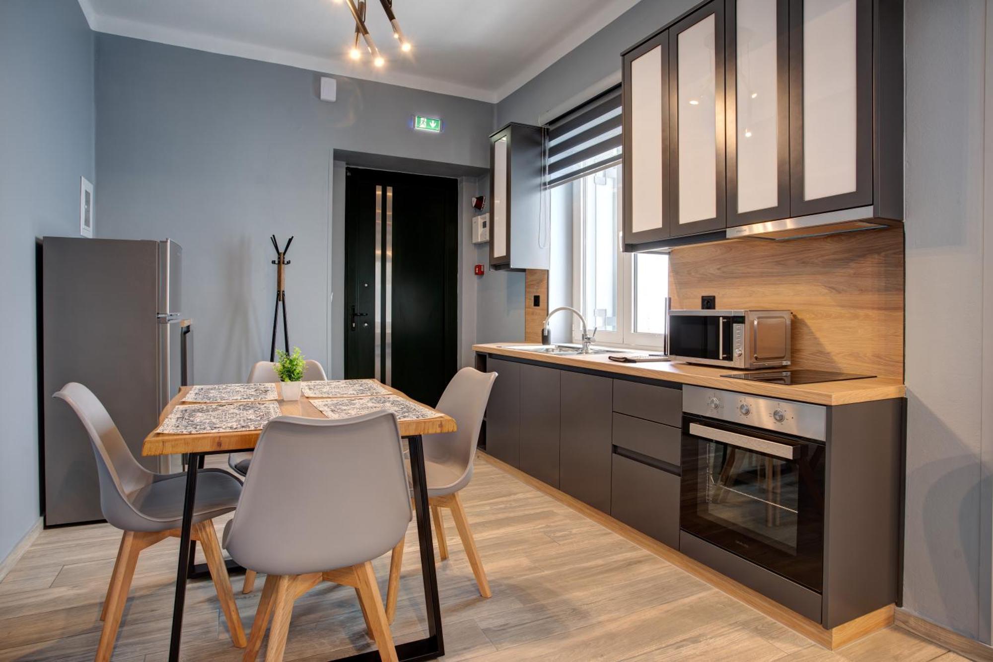 Agora Apartments Mytilene Bagian luar foto