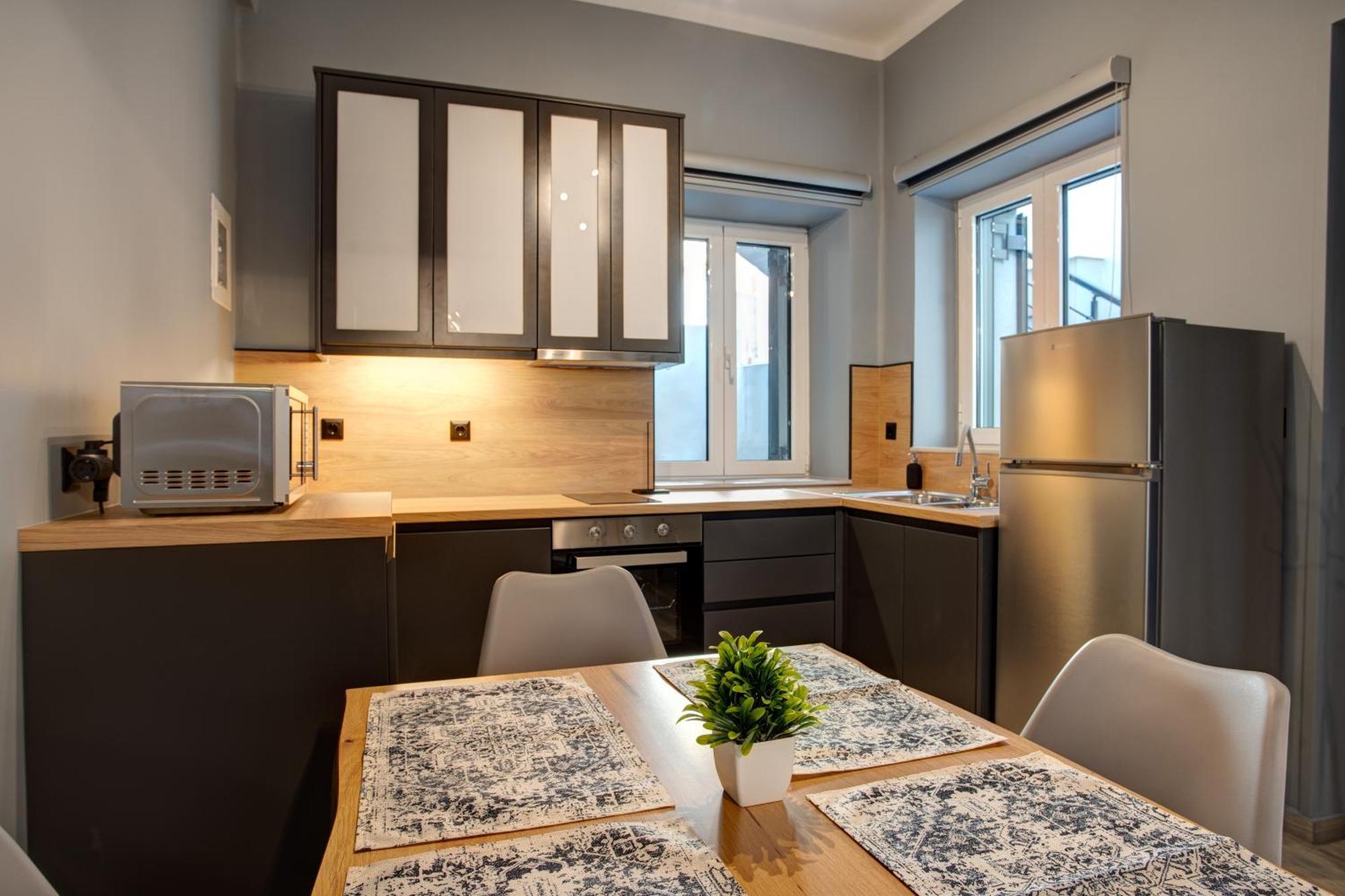 Agora Apartments Mytilene Bagian luar foto