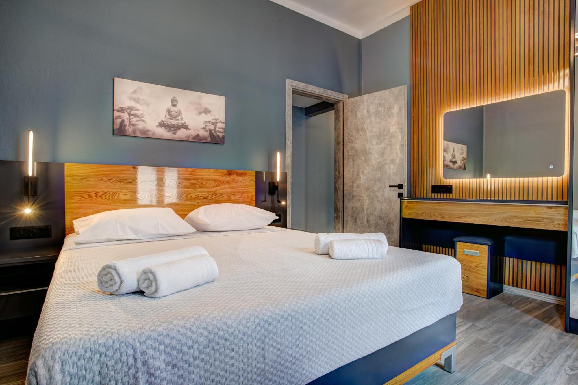 Agora Apartments Mytilene Bagian luar foto